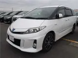 2014 Toyota Estima Hybrid Aeras Leather Package 4WD Pearl Van for sale, Japanese used car export - photo 4 of 8 | GULJI TRADERS