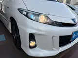2015 Toyota Estima Hybrid 2.4 Aeras Premium Edition 4WD Pearl Van for sale, Japanese used car export - photo 8 of 47 | GULJI TRADERS