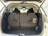 2015 Toyota Estima Hybrid 2.4 Aeras Premium Edition 4WD Pearl Van for sale, Japanese used car export - photo 11 of 47 | GULJI TRADERS