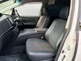 2015 Toyota Estima Hybrid 2.4 Aeras Premium Edition 4WD Pearl Van for sale, Japanese used car export - photo 20 of 47 | GULJI TRADERS