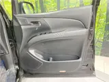 2015 Toyota Estima Hybrid Aeras Premium Edition Pearl Van for sale, Japanese used car export - photo 15 of 30 | GULJI TRADERS