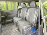 2015 Toyota Estima Hybrid Aeras Premium Edition Pearl Van for sale, Japanese used car export - photo 24 of 30 | GULJI TRADERS