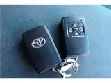 2015 Toyota Estima Hybrid 4WD Hybrid Aeras Premium Edition Purple Van for sale, Japanese used car export - photo 23 of 38 | GULJI TRADERS