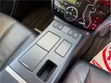 2015 Toyota Estima Hybrid Aeras Leather Package Pearl Van for sale, Japanese used car export - photo 23 of 48 | GULJI TRADERS