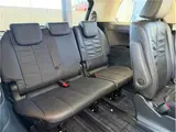 2015 Toyota Estima Hybrid Aeras Leather Package Pearl Van for sale, Japanese used car export - photo 33 of 48 | GULJI TRADERS