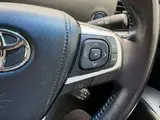 2016 Toyota Estima Hybrid Aeras Premium 4WD ☆ Self-propelled side lift-up ☆ 9-inch navigation system Pearl Van for sale, Japanese used car export - photo 11 of 43 | GULJI TRADERS