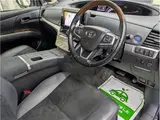 2016 Toyota Estima Hybrid Aeras Premium-G 4WD Black Van for sale, Japanese used car export - photo 10 of 32 | GULJI TRADERS