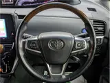 2016 Toyota Estima Hybrid Aeras Premium-G 4WD Black Van for sale, Japanese used car export - photo 20 of 32 | GULJI TRADERS