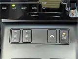 2016 Toyota Estima Hybrid Aeras Premium-G 4WD Black Van for sale, Japanese used car export - photo 24 of 32 | GULJI TRADERS