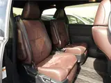 2016 Toyota Estima Hybrid Aeras Premium-G 4WD Black Van for sale, Japanese used car export - photo 8 of 9 | GULJI TRADERS