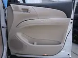 2016 Toyota Estima Hybrid G Pearl Van for sale, Japanese used car export - photo 47 of 80 | GULJI TRADERS