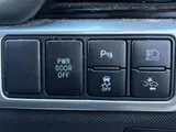 2016 Toyota Estima Hybrid Aeras Premium G 4WD Other Van for sale, Japanese used car export - photo 5 of 24 | GULJI TRADERS