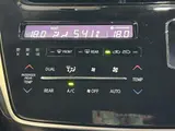 2016 Toyota Estima Hybrid 2.4 Aeras Smart Pearl Van for sale, Japanese used car export - photo 22 of 30 | GULJI TRADERS