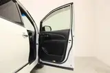 2016 Toyota Estima Hybrid 2.4 Aeras Premium G Pearl Van for sale, Japanese used car export - photo 29 of 30 | GULJI TRADERS
