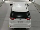 2016 Toyota Estima Hybrid Aeras 4WD Pearl Van for sale, Japanese used car export - photo 8 of 12 | GULJI TRADERS