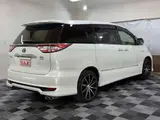 2016 Toyota Estima Hybrid 2.4 Aeras Premium 4WD Pearl Van for sale, Japanese used car export - photo 2 of 24 | GULJI TRADERS