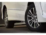 2016 Toyota Estima Hybrid 2.4 Aeras Premium 4WD Pearl Van for sale, Japanese used car export - photo 15 of 24 | GULJI TRADERS