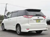 2017 Toyota Estima Hybrid Aeras Premium 4WD Side Lift-Up Seat Removal Electric Pearl Van for sale, Japanese used car export - photo 9 of 67 | GULJI TRADERS