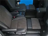 2017 Toyota Estima Hybrid Aeras Premium Pearl Van for sale, Japanese used car export - photo 73 of 80 | GULJI TRADERS