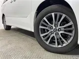 2017 Toyota Estima Hybrid Aeras Premium 4WD Pearl Van for sale, Japanese used car export - photo 18 of 20 | GULJI TRADERS