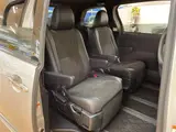 2017 Toyota Estima Hybrid Aeras Premium 4WD Silver Van for sale, Japanese used car export - photo 17 of 24 | GULJI TRADERS