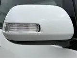 2017 Toyota Estima Hybrid Aeras Premium Pearl Van for sale, Japanese used car export - photo 12 of 30 | GULJI TRADERS