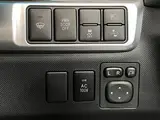 2018 Toyota Estima Hybrid 2.4 Aeras 8 people Pearl Van for sale, Japanese used car export - photo 19 of 30 | GULJI TRADERS