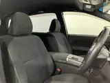 2018 Toyota Estima Hybrid 2.4 Aeras 8 people Pearl Van for sale, Japanese used car export - photo 23 of 30 | GULJI TRADERS