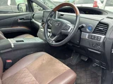 2018 Toyota Estima Hybrid 4WD Sedan for sale, Japanese used car export - photo 5 of 13 | GULJI TRADERS