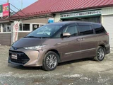 2018 Toyota Estima Hybrid 2.4 4WD Sedan for sale, Japanese used car export - photo 4 of 17 | GULJI TRADERS
