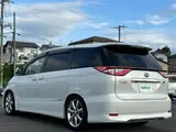 2019 Toyota Estima Hybrid Aeras Premium 4WD Pearl Van for sale, Japanese used car export - photo 2 of 24 | GULJI TRADERS