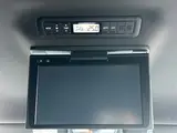 2019 Toyota Estima Hybrid Aeras Premium 4WD Pearl Van for sale, Japanese used car export - photo 5 of 24 | GULJI TRADERS