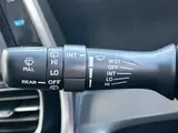 2019 Toyota Estima Hybrid Aeras Premium 4WD Pearl Van for sale, Japanese used car export - photo 18 of 24 | GULJI TRADERS