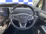 2019 Toyota Estima Hybrid 2.4 Aeras Premium Pearl Van for sale, Japanese used car export - photo 19 of 30 | GULJI TRADERS