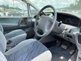1998 Toyota Estima Lucida 4WD Pearl Van for sale, Japanese used car export - photo 5 of 8 | GULJI TRADERS