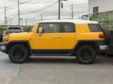 2016 Toyota FJ Cruiser 4.0 Color Package 4WD Yellow Jeep for sale, Japanese used car export - photo 8 of 35 | GULJI TRADERS