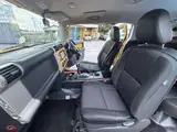 2016 Toyota FJ Cruiser 4.0 Color Package 4WD Yellow Jeep for sale, Japanese used car export - photo 10 of 35 | GULJI TRADERS