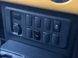 2016 Toyota FJ Cruiser 4.0 Color Package 4WD Yellow Jeep for sale, Japanese used car export - photo 25 of 35 | GULJI TRADERS
