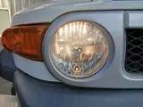 2016 Toyota FJ Cruiser FJ Cruiser Color Package White Jeep for sale, Japanese used car export - photo 11 of 50 | GULJI TRADERS