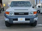 2016 Toyota FJ Cruiser FJ Cruiser Color Package White Jeep for sale, Japanese used car export - photo 14 of 50 | GULJI TRADERS