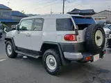 2016 Toyota FJ Cruiser FJ Cruiser Color Package White Jeep for sale, Japanese used car export - photo 19 of 50 | GULJI TRADERS