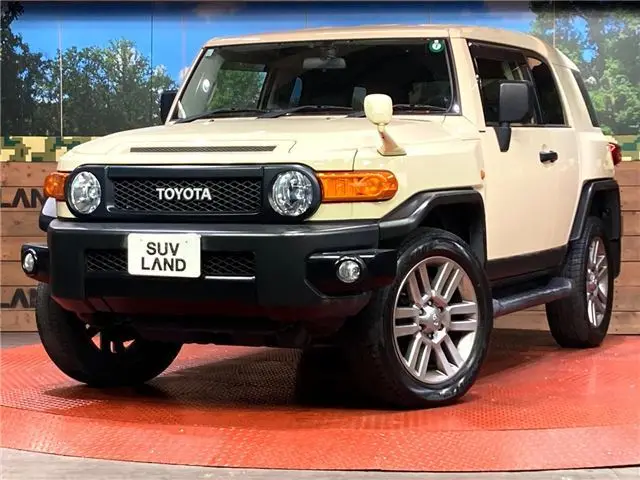 2017 Toyota FJ Cruiser Final Edition - photo 1 2017 Toyota FJ Cruiser Final Edition Gold Jeep for sale, Japanese used car export - photo 1 of 30 | GULJI TRADERS