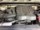 2017 Toyota FJ Cruiser Final Edition Gold Jeep for sale, Japanese used car export - photo 11 of 30 | GULJI TRADERS