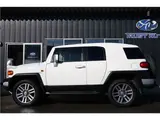 2017 Toyota FJ Cruiser Color Package White Jeep for sale, Japanese used car export - photo 15 of 57 | GULJI TRADERS