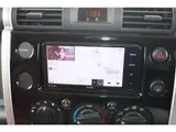 2017 Toyota FJ Cruiser 4.0 4WD White Jeep for sale, Japanese used car export - photo 10 of 25 | GULJI TRADERS