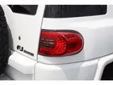 2017 Toyota FJ Cruiser 4.0 4WD White Jeep for sale, Japanese used car export - photo 24 of 25 | GULJI TRADERS