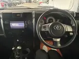 2017 Toyota FJ Cruiser 4.0 Color Package 4WD (7225) Black Jeep for sale, Japanese used car export - photo 13 of 29 | GULJI TRADERS
