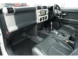 2017 Toyota FJ Cruiser White Jeep for sale, Japanese used car export - photo 15 of 33 | GULJI TRADERS