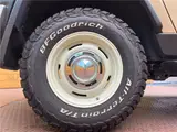 2017 Toyota FJ Cruiser Color Package Gold Jeep for sale, Japanese used car export - photo 5 of 30 | GULJI TRADERS