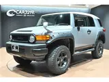 2017 Toyota FJ Cruiser 4.0 Color Package Gray Jeep for sale, Japanese used car export - photo 1 of 60 | GULJI TRADERS